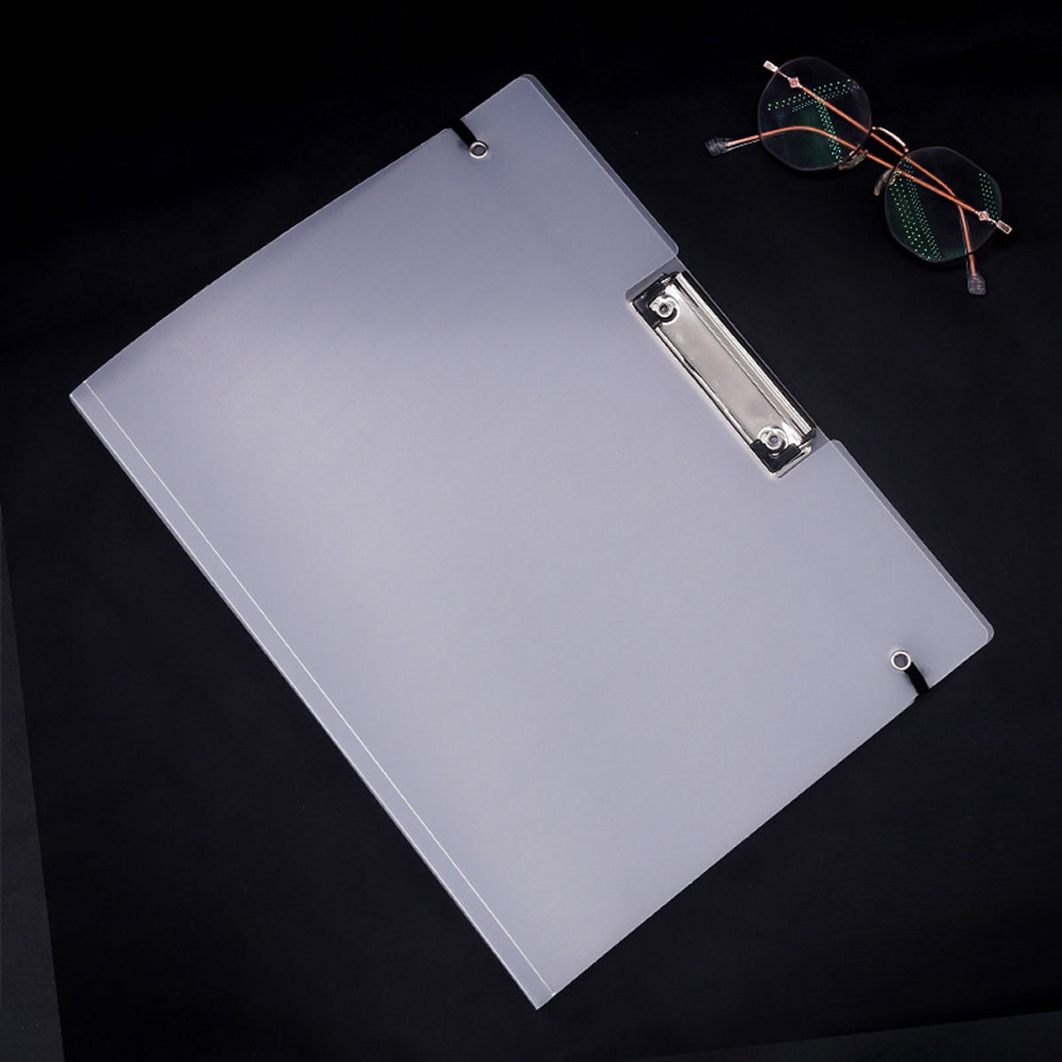 1 Pcs Foldable Clipboards with Cover, Letter Size File Folder Clipboard Flip Writing Pad A4 Punchless Binder with Clamp, Document Folder Organizer School Office Stationery for Learning Painting