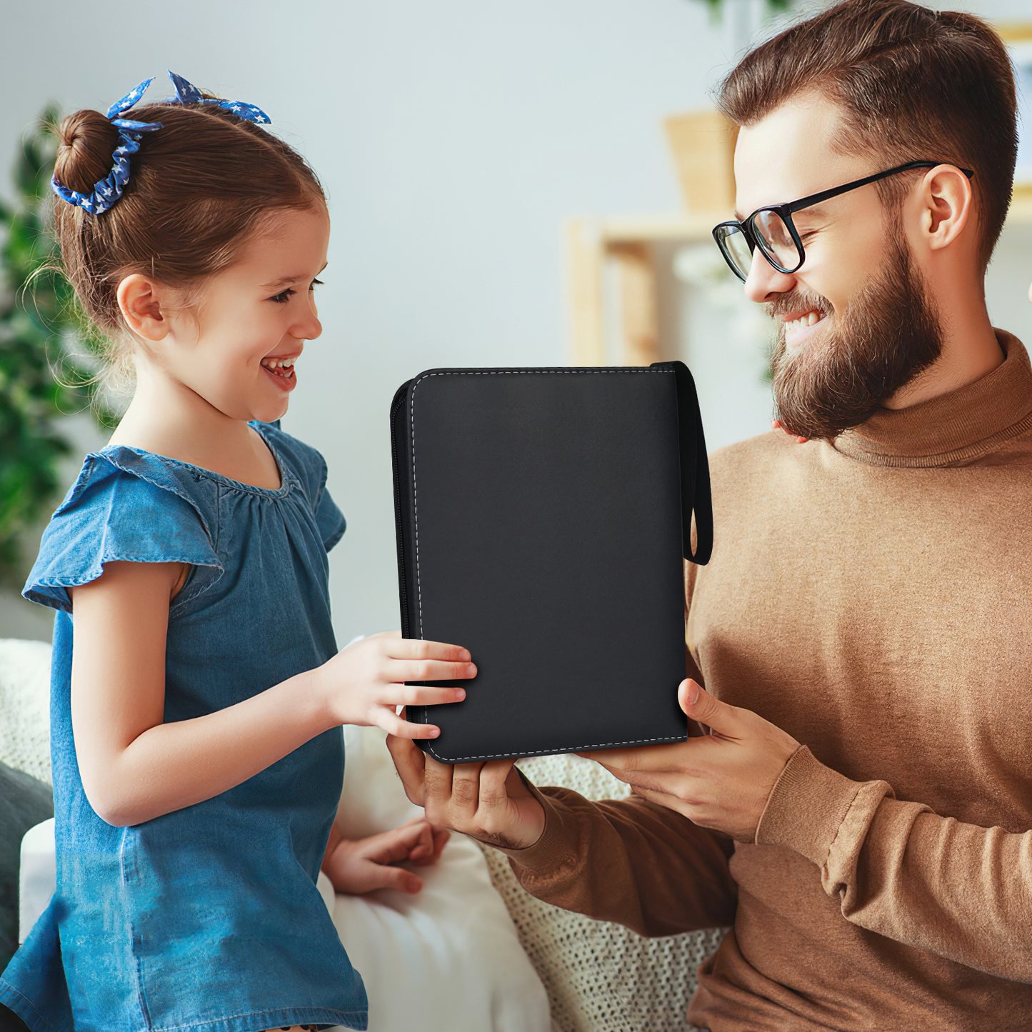 Card Binder for Pokemon Cards Binder 4-Pocket, 400 Cards Trading Card Games Collection Binder with 50 Removable Sleeves